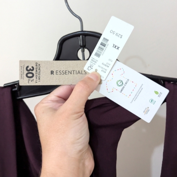 R Essentials Double Layer Sculpting Tank With Square Neckline Size XXL Wine New! - Picture 8 of 9